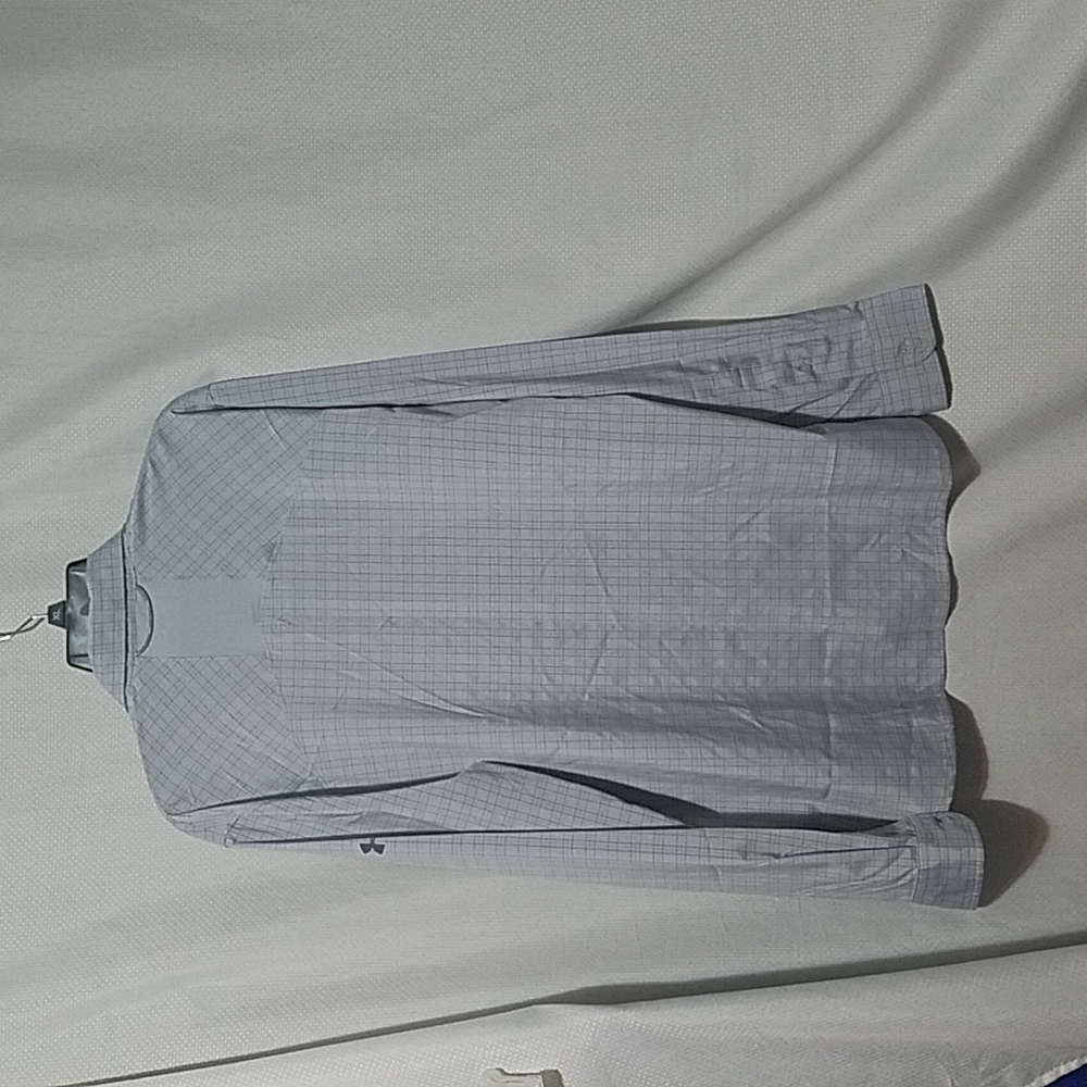 Under Armour Fitted Button Down Shirts. - image 2